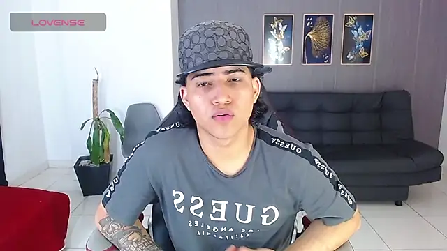 Snapshot of jeipyhot_21_ chatting on 11-08-25, 08:07 jeipyhot 21 online show from 11-08-25, 08:07