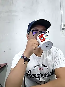 MiltonCede online show from 11-08-25, 02:50