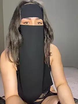 dinaaarich11 online show from 03-28-26, 09:03