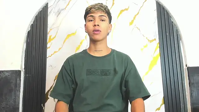 Timmy Kiing  online show from 01-10-26, 09:30