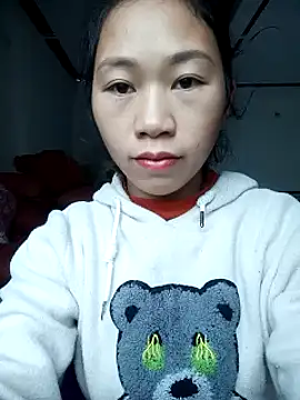 Xonpine029 online show from 11-18-25, 08:52