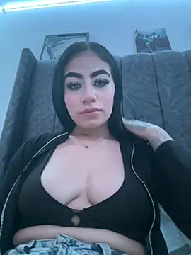 SCARLETT INK  online show from 02-01-26, 01:04