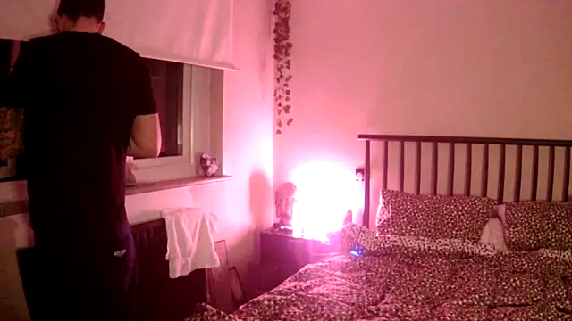 mikeyboys online show from 11-21-25, 07:12