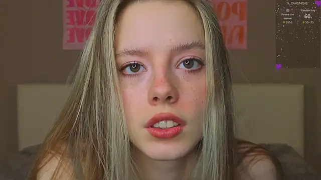 TiffinyMergist online show from 01-07-26, 05:48