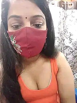 Honeya96 online show from 11-28-25, 08:17