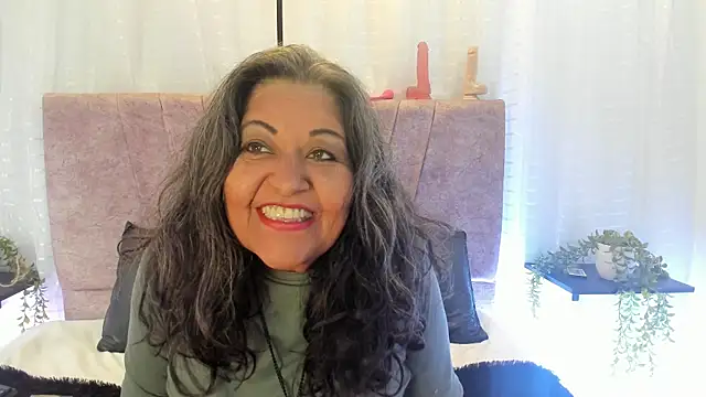 Victoriaa Anderson online show from 04-03-26, 01:31