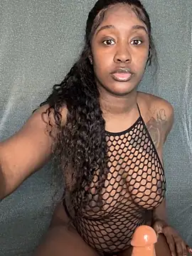 ToyaThick online show from 11-25-25, 07:58