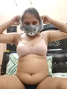 Kamna Hotty online show from 11-28-25, 06:21