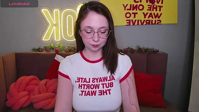 Erica Nelson online show from 11-29-25, 01:30