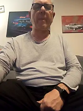 andy-1961 online show from 11-12-25, 03:56