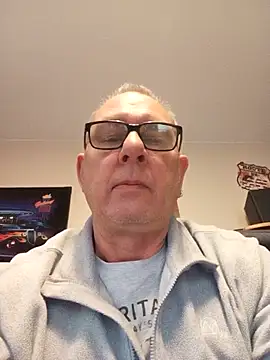 andy-1961 online show from 11-27-25, 07:21