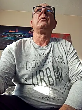 andy-1961 online show from 12-15-25, 09:57