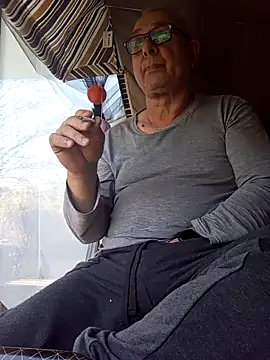 andy-1961 online show from 02-25-26, 12:37