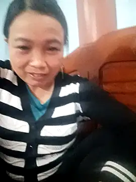 Snapshot of Yanmay_00 chatting on 11-09-25, 01:20 Yanmay 00 online show from 11-09-25, 01:20