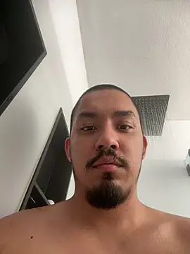 strawberry200512 online show from 11-22-25, 09:30