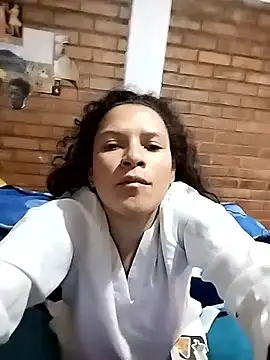 Snapshot of LeiaOrganal chatting on 11-12-25, 08:08 LeiaOrganal online show from 11-12-25, 08:08