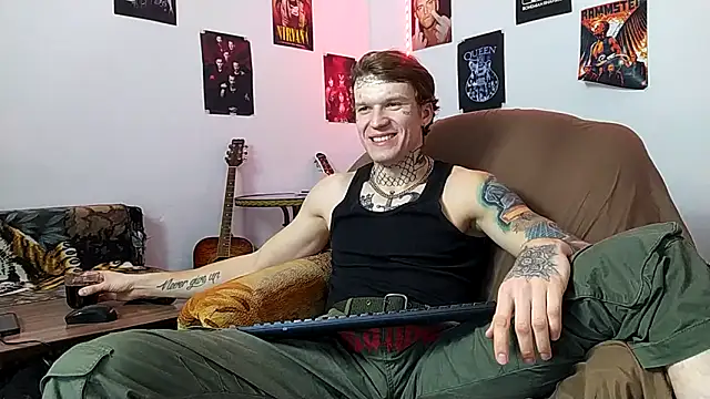 Huntall77 online show from 12-20-25, 03:30