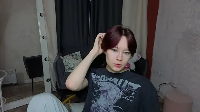 Annie Way online show from 02-03-26, 04:54