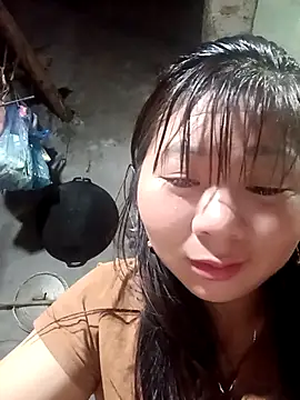 Snapshot of vangkt-cute chatting on 02-22-26, 11:03 vangkt-cute online show from 02-22-26, 11:03