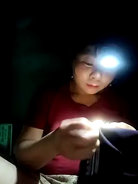 Snapshot of vangkt-cute chatting on 03-01-26, 04:58 vangkt-cute online show from 03-01-26, 04:58