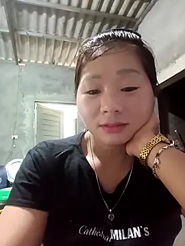 Snapshot of vangkt-cute chatting on 03-02-26, 07:37 vangkt-cute online show from 03-02-26, 07:37