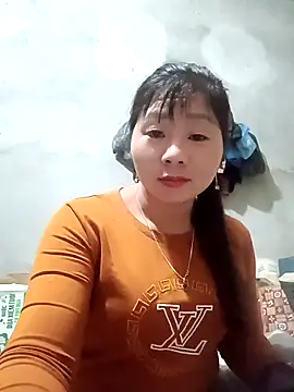 Snapshot of vangkt-cute chatting on 03-07-26, 07:00 vangkt-cute online show from 03-07-26, 07:00