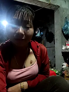 Snapshot of vangkt-cute chatting on 03-20-26, 11:37 vangkt-cute online show from 03-20-26, 11:37