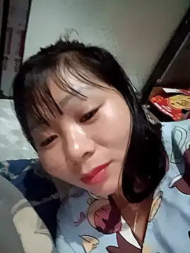 Snapshot of vangkt-cute chatting on 03-20-26, 11:42 vangkt-cute online show from 03-20-26, 11:42