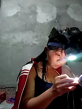 Snapshot of vangkt-cute chatting on 03-29-26, 05:18 vangkt-cute online show from 03-29-26, 05:18