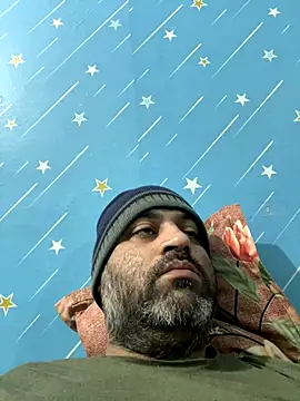 Snapshot of arjunforyou4 chatting on 12-16-25, 05:12 arjunforyou4 online show from 12-16-25, 05:12