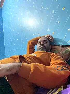 Snapshot of arjunforyou4 chatting on 12-16-25, 05:51 arjunforyou4 online show from 12-16-25, 05:51