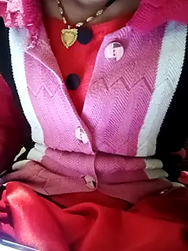 Snapshot of INTIYA_RAJ chatting on 11-25-25, 01:00 INTIYA RAJ online show from 11-25-25, 01:00