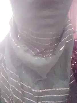 riyahot011 online show from 11-12-25, 04:46