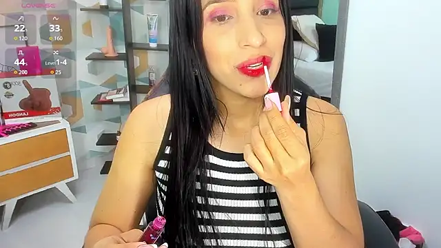 Snapshot of DENIS_DALLAS chatting on 02-12-26, 12:44 DENIS DALLAS online show from 02-12-26, 12:44