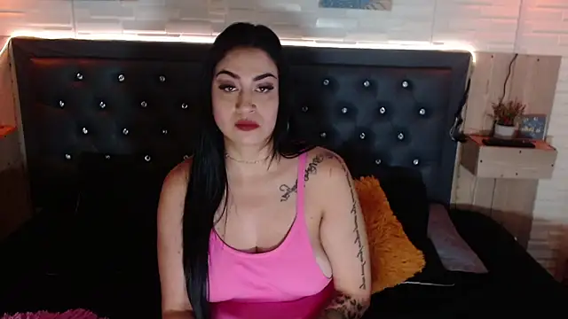 Scarlet Desire online show from 11-11-25, 02:06