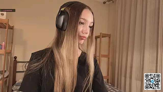 HoaPatton online show from 12-02-25, 11:04