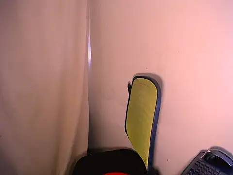 Snapshot of velvetviper06 chatting on 04-11-26, 05:01 velvetviper06 online show from 04-11-26, 05:01