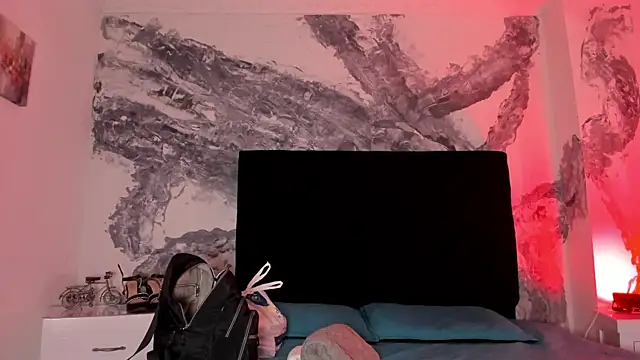 lilithDraven  online show from 02-15-26, 04:31