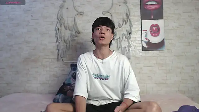 axel milo kairo and noa online show from 03-07-26, 09:01