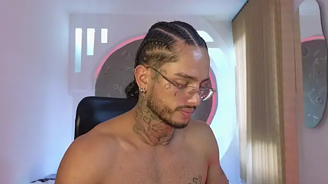 Alanrodgers online show from 11-29-25, 03:26