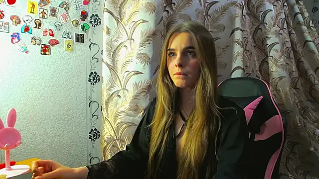 AlicaLOVEalisa777 online show from 01-08-26, 04:31