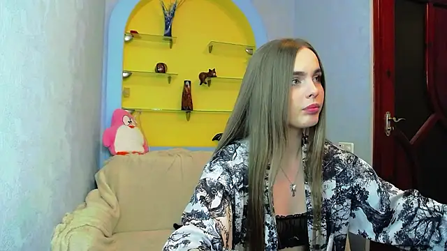 AlicaLOVEalisa777 online show from 03-03-26, 10:48