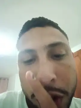 MAX Jhonnson online show from 11-17-25, 04:18