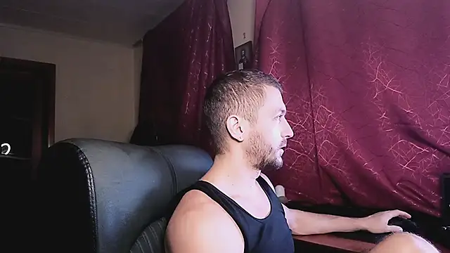 Snapshot of 333Alone_in_theDark777 chatting on 11-14-25, 08:07 333Alone in theDark777 online show from 11-14-25, 08:07