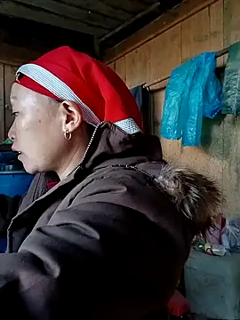 girl-hot2x online show from 12-19-25, 01:34