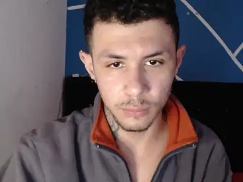 Snapshot of damiansexyboy69 chatting on 11-15-25, 05:09 damiansexyboy69 online show from 11-15-25, 05:09