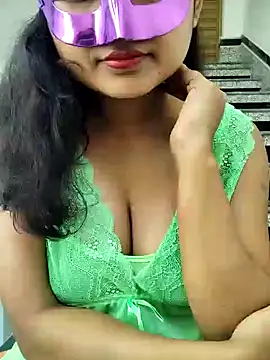 Hot-ruma online show from 11-16-25, 03:34