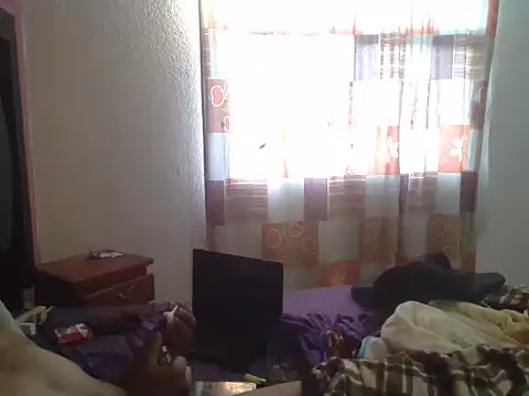 pareja4018 online show from 11-15-25, 01:29