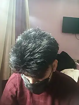 hotyyyyjonny online show from 12-18-25, 11:27