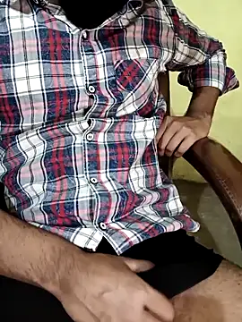 hotyyyyjonny online show from 03-01-26, 01:57